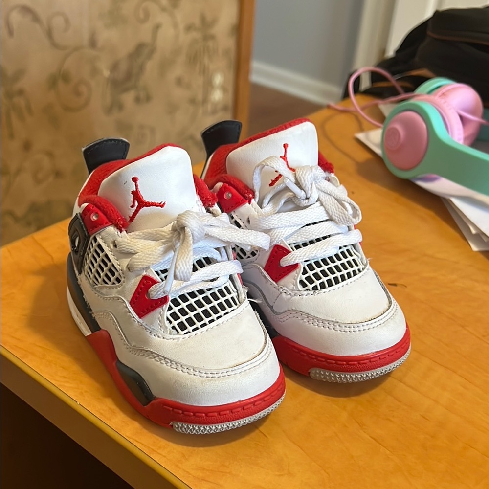 Kids Jordan Sneakers - White and Red